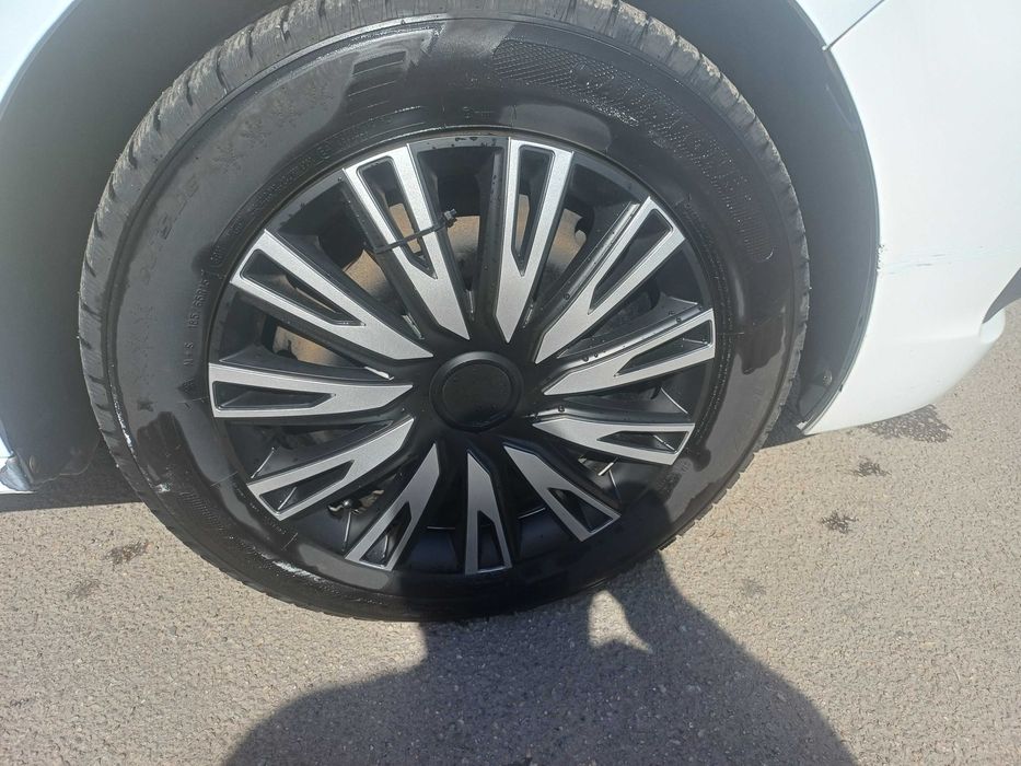 Красивые колпаки R15, комплект