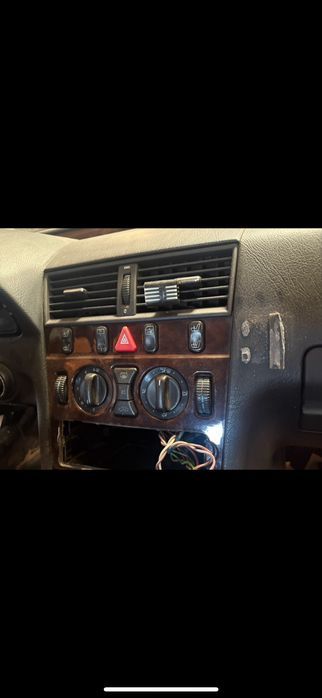 Sofagem Mercedes Classe C w202