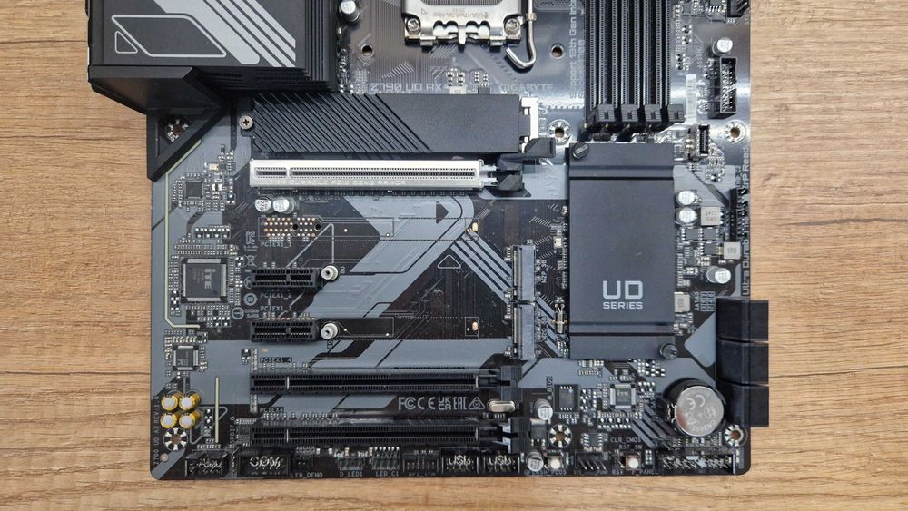 Płyta główna Gigabyte Z790 UD AX box gwarancja nr. 406046