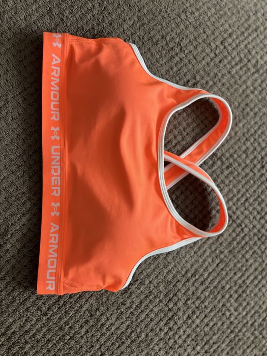 Спортивний топ Under armour