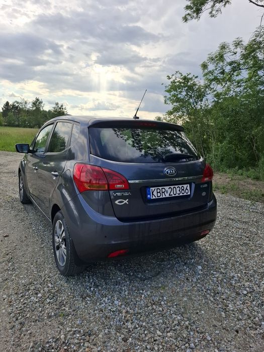 Kia VGA  2015 r  benzyna