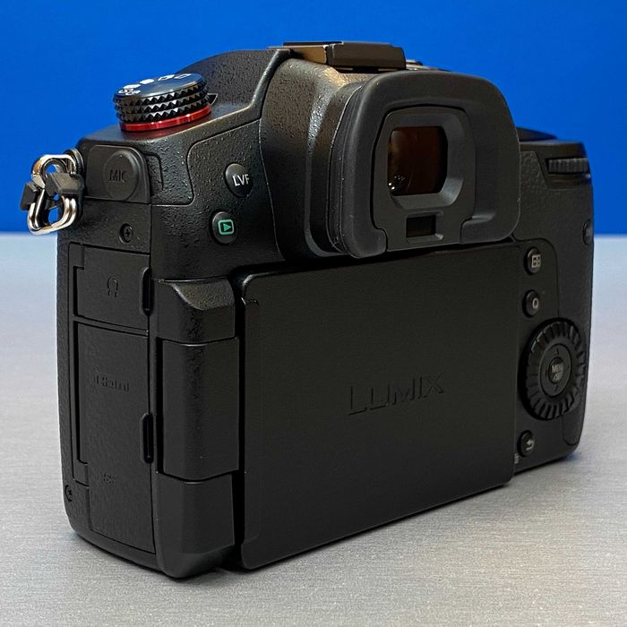 Panasonic Lumix DC-GH5 II (Corpo) - 20.3MP | NOVA | 3 ANOS DE GARANTIA