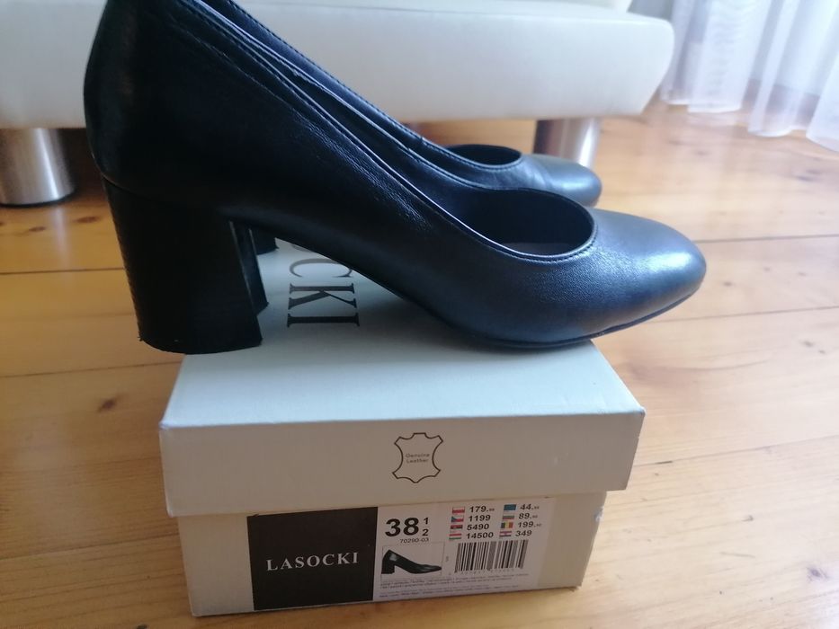 Czółenka półbuty baleriny lasocki 38.5