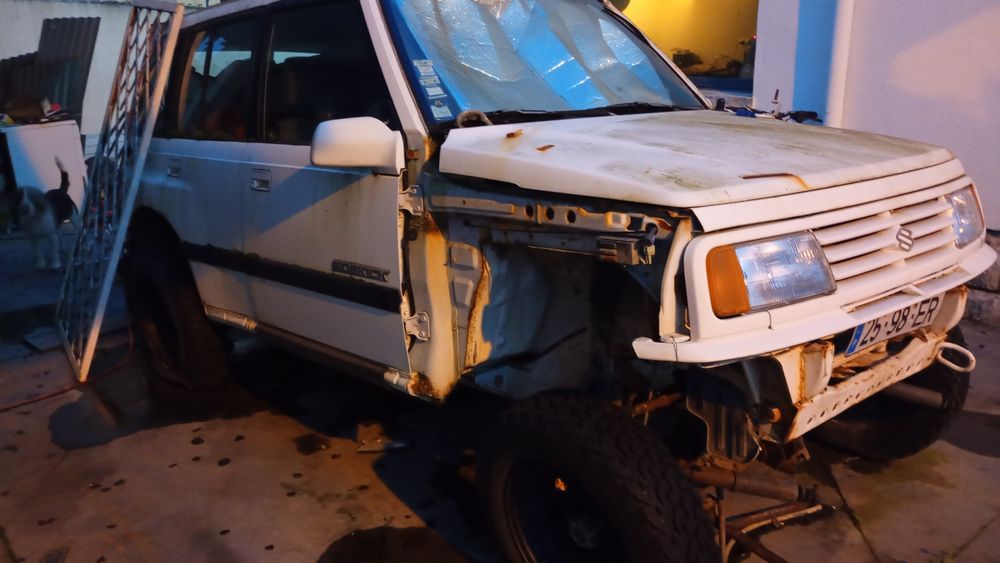 Vitara longo 1.6 16v (desocupar)