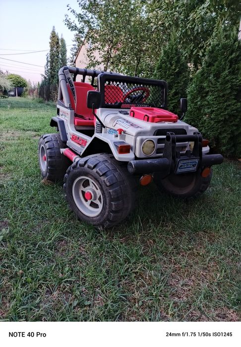 Jeep Peg perego samochód dla dzieci