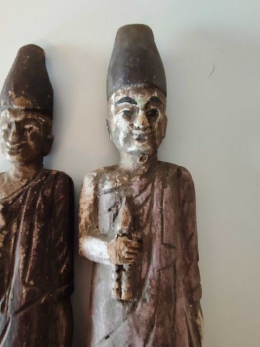 esculturas antigas de origem asiática