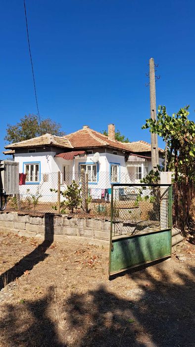 Bułgaria, dom na wsi +1500 m2 działka,  50km od morza, Bałczik, Albena