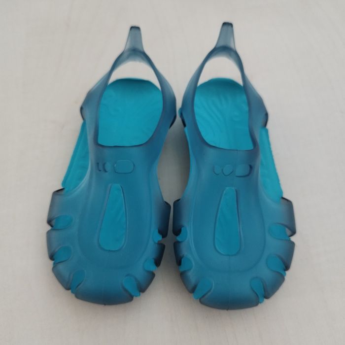 Buty na basen nabaiji Nowe