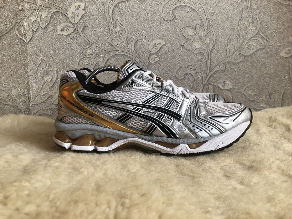 asics gel kayano 25 - купить обувь мужскую - Цена на OLX.ua