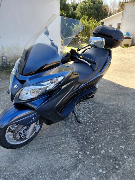 Mota suzuki burgman 400