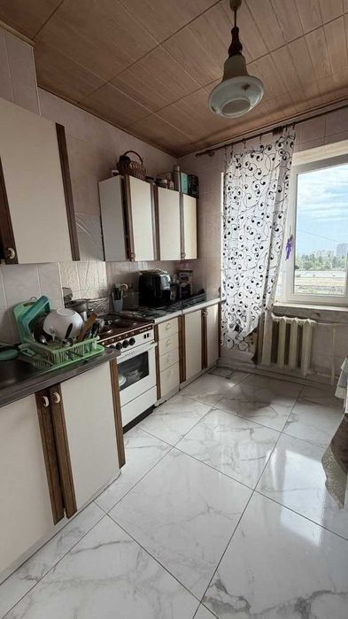 ПРОДАМ 3-кімнатну квартиру 70 м2 на Черемушках,  1-а станція Люстдорфської дороги