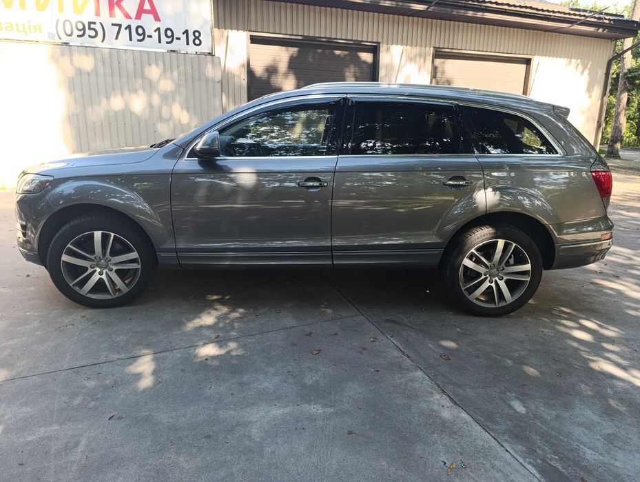 Продам Audi Q7 2015 року 3.0 дизель