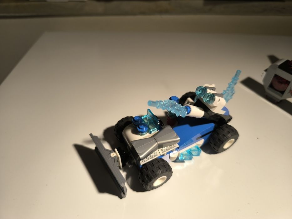 Lego Speed Force Freeze Pursuit 76098