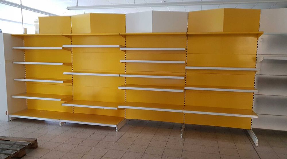 regały przyścienne metalowe modułowe sklepowe meble magazynowy