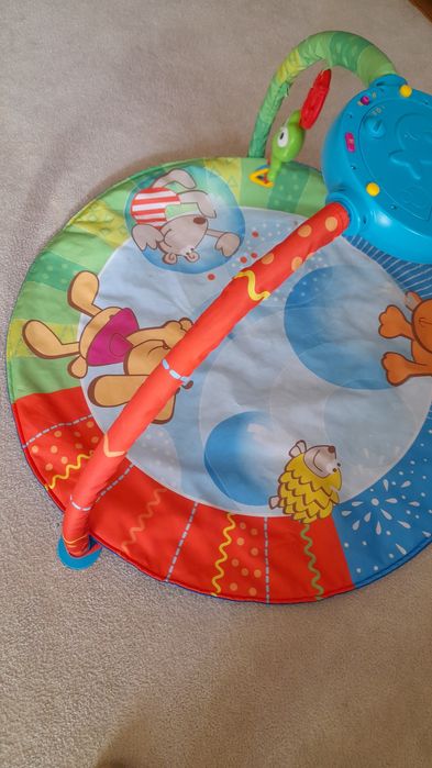 Tapete atividades chicco