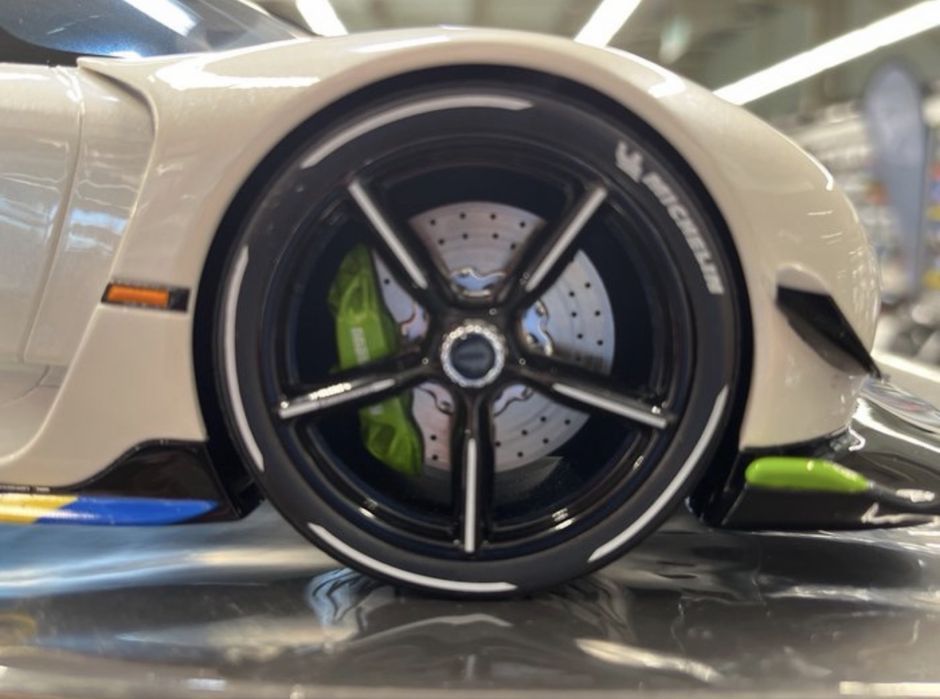 Koenigsegg jesko 1/12 limited edition 999pcs