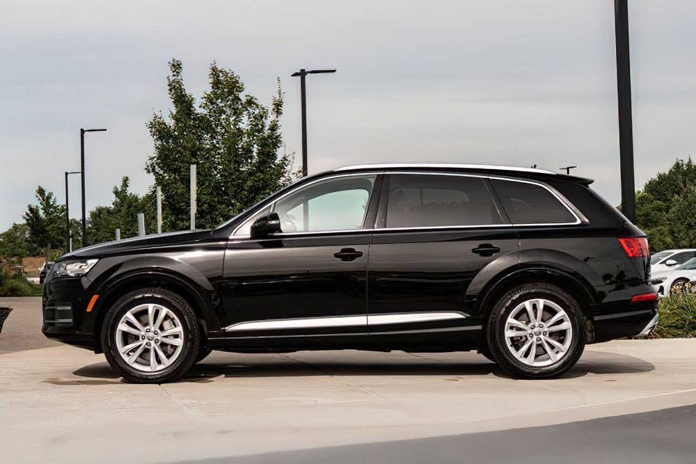 Audi Q7      2019