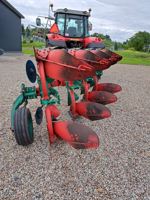 Pług Kverneland ES 95 4 skiby