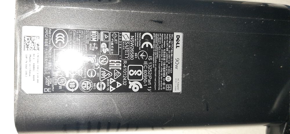 Блок питания для ноутбука Dell- 90W
