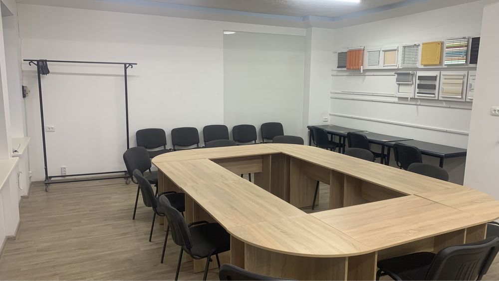 Конферензал - безкоштовно.