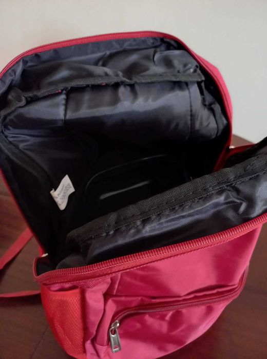 Mochila Vermelha- Nova