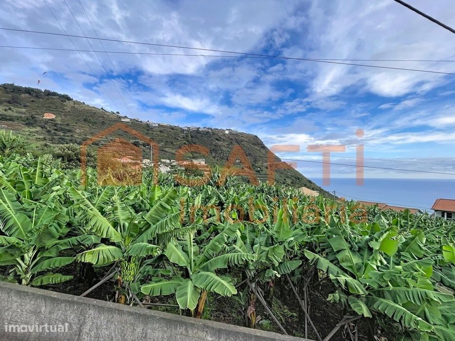 Vende-se terreno para construção com vista ao mar Arco da Calheta