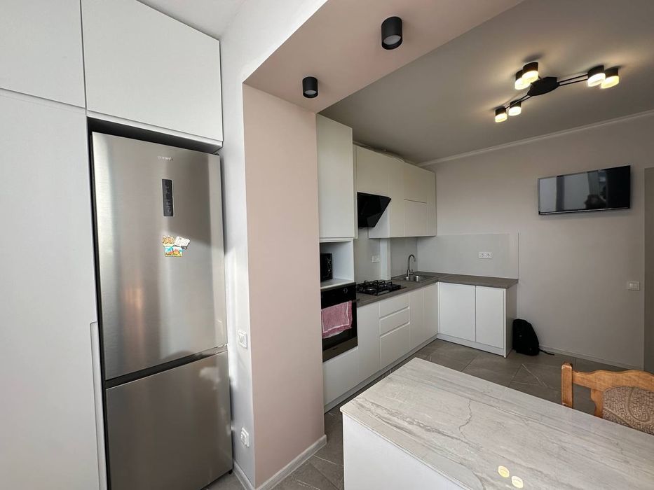 Оренда.1км.квартири. Довженка-58 поряд парку та озера