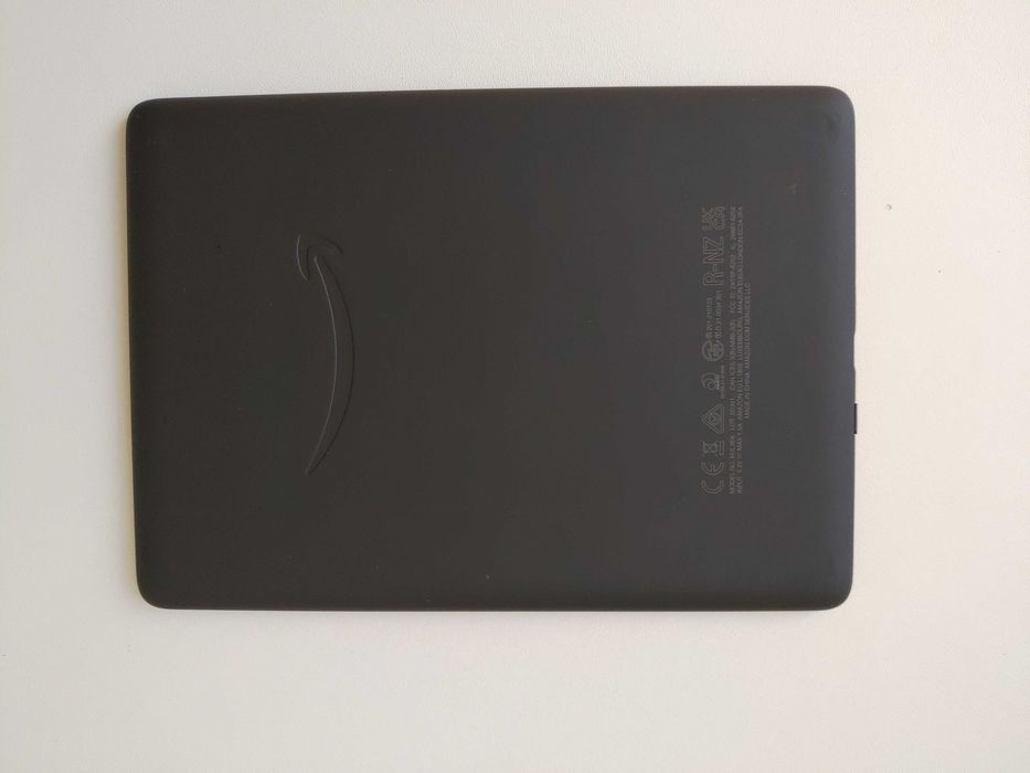 Читалка Kindle Paperwhite 11 6.8" 16Гб теплота підсвітк без реклами