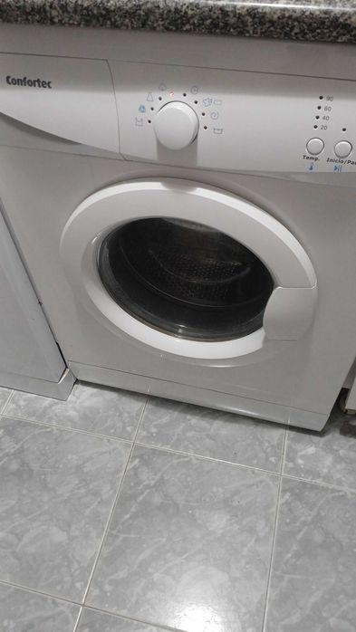 Maquina lavar roupa