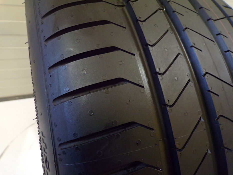 opona letnia pirelli pzero  275 30 R20  97y  t2 elect pncs NOWA