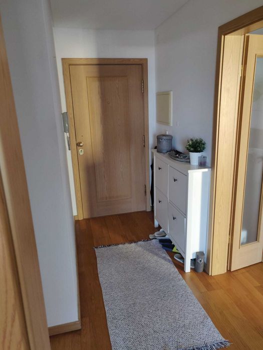 Arrenda-se apartamento recente em Sines