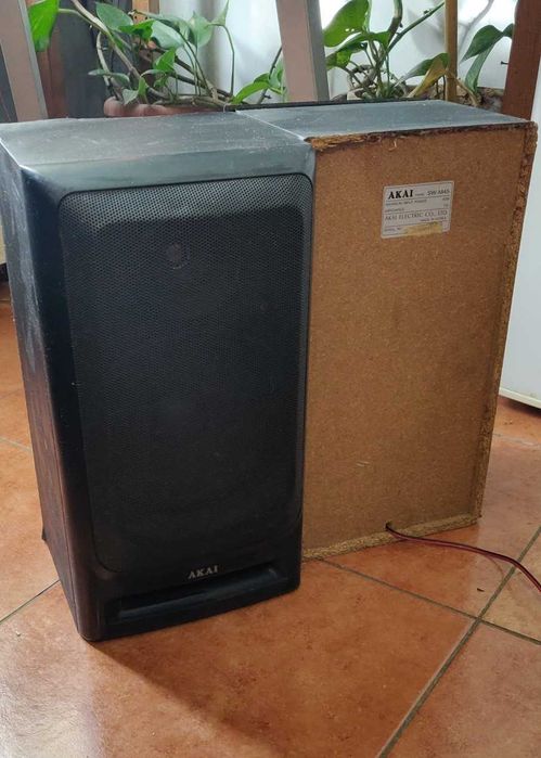 Colunas de Som Tannoy, Sony, Akai, JVC