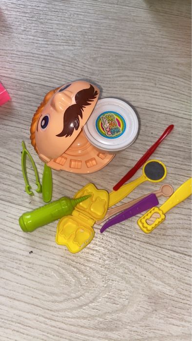 Дитячі інтерактивні іграшки