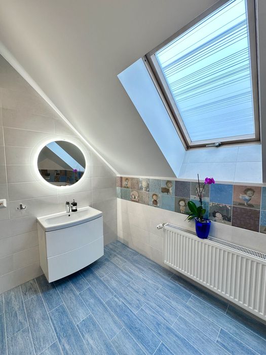 Продам уютный дом 246 м2 со своим выходом к речке в Новоалександровке