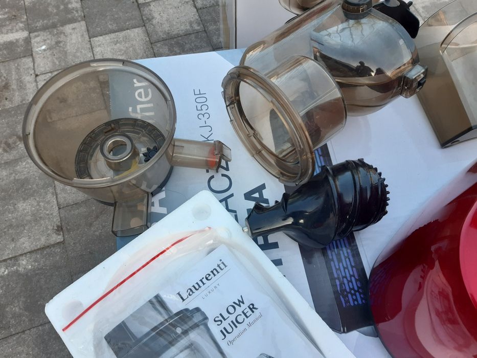 Wolnoobrotowa  wyciskarka  do soków  laurenti.