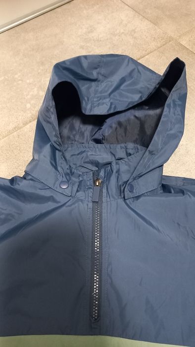 Kurtka wiatrówka 146-152 chłopięca