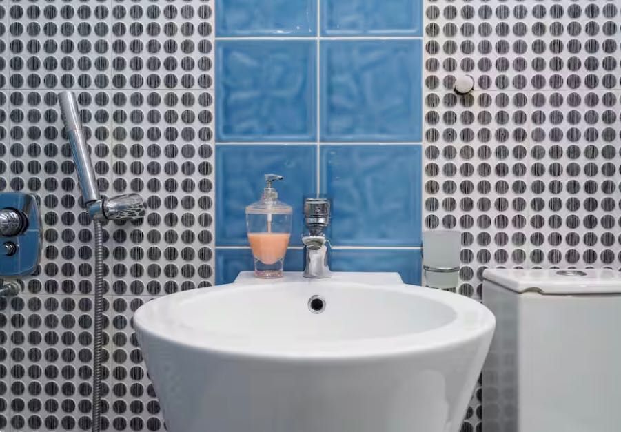 Студия в центре!!! Адмиральская, можно под аренду