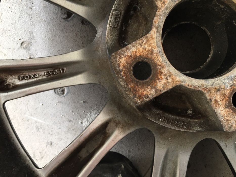 Jantes R17 4 furos