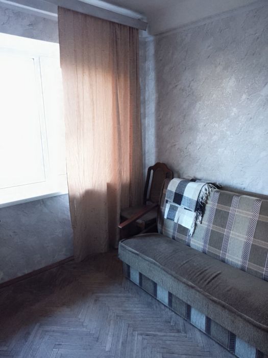 Здається кімната, Дніпровський район, вул. Івана Микитенка