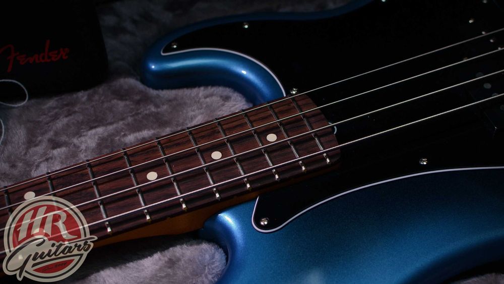 FENDER AMERICAN Professional II Precision Bass, Dark Night, USA