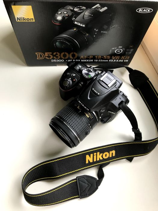 Дзеркальний фотоапарат Nikon D5300 Kit 18-55 mm VR