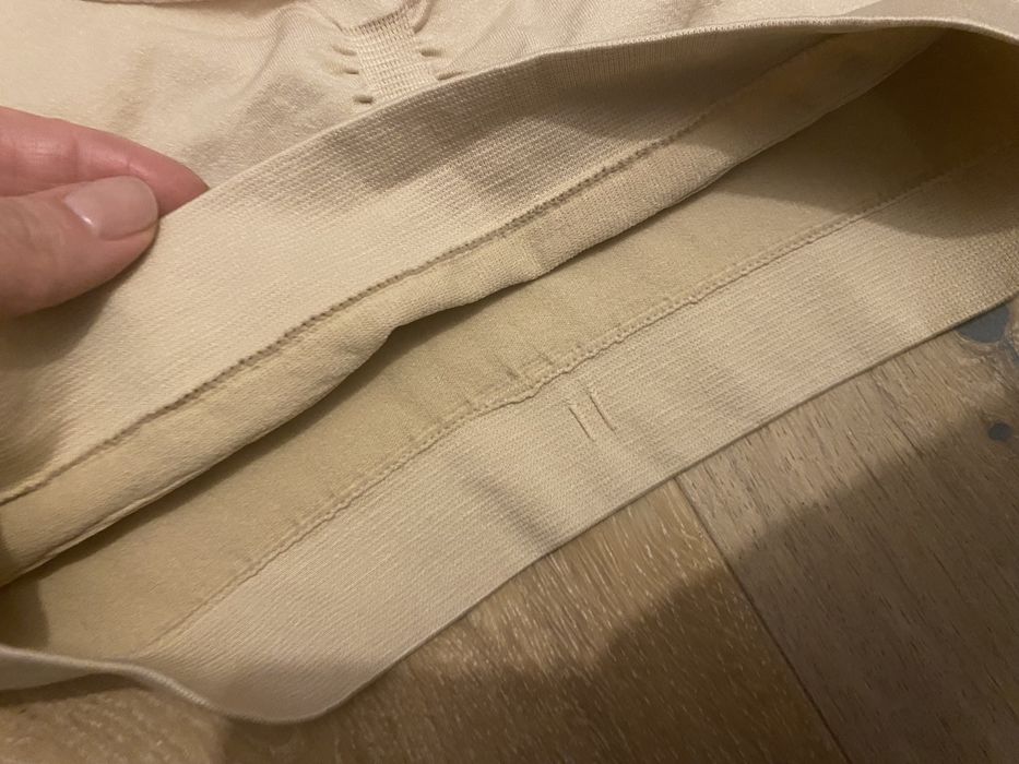 Biusztonosz top rozm M/L