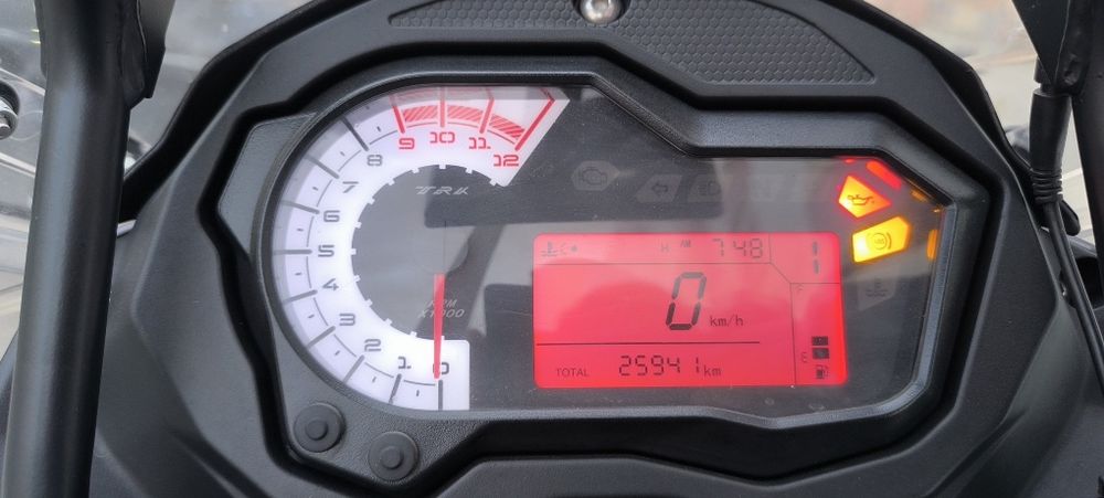Mota Benelli TRK 502