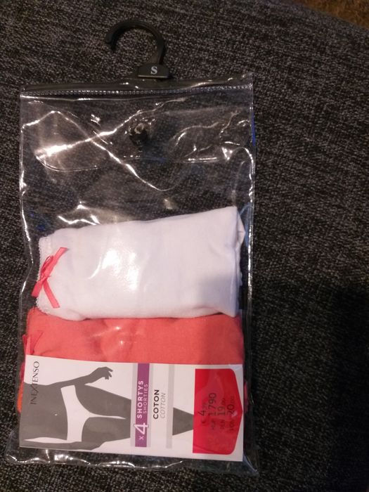 Sprzedam nowe 2 pary majtek