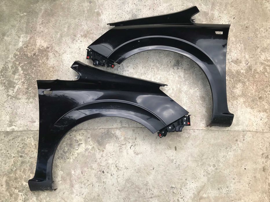 Переднє крило Opel Zafira B Z21B, Z157, Z20R, Z40R, Z22A