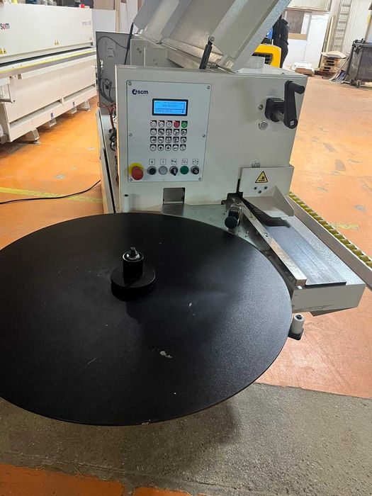Okleiniarka SCM ME 40 -  Warszawa / Zaoblanie / wstępny frez