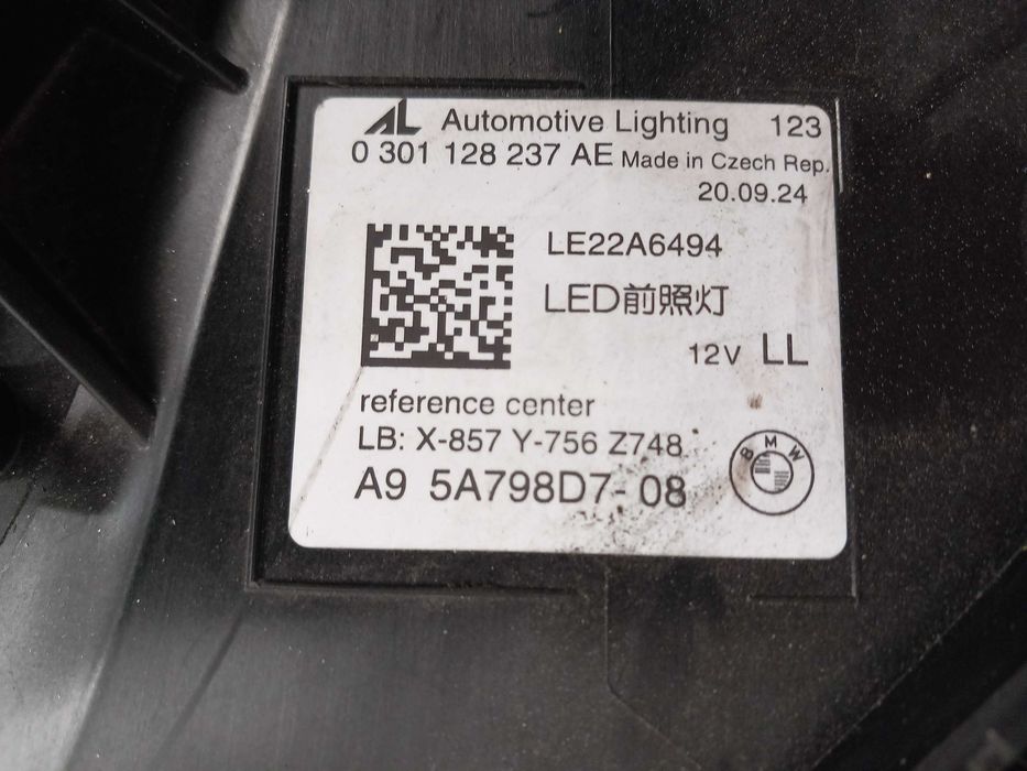 Farol BMW 5/ i5 Full LED esquerdo/direito