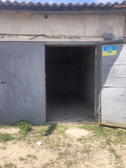 ПРОДАЄТЬСЯ ГАРАЖ