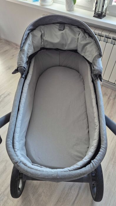 Wózek 2w1 Roan Bloom + Fotelik Avionaut Pixel Pro