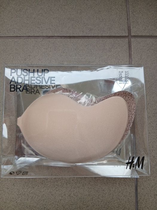 Naklejane miseczki biustonosza H&M B/C